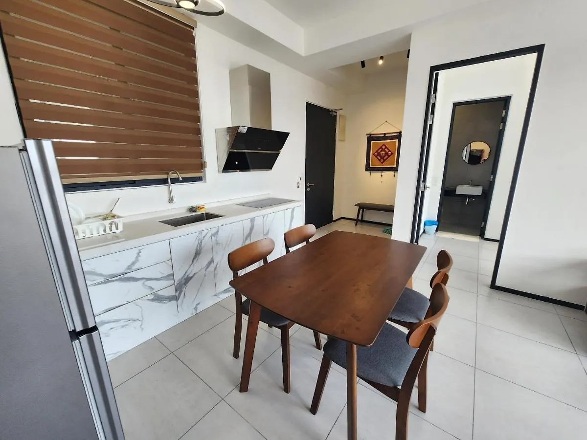 Апартаменты Executive Premium Urban Suites - Jelutong Малайзия