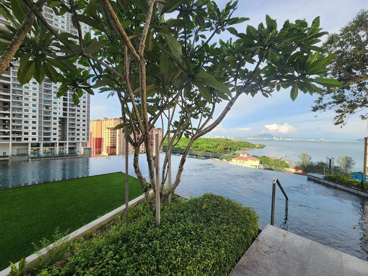 Executive Premium Urban Suites - Jelutong Апартаменты