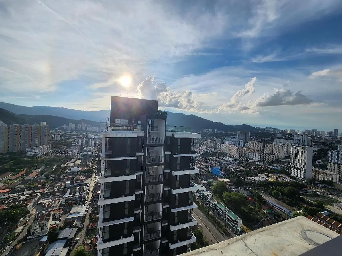 Апартаменты Executive Premium Urban Suites - Jelutong Малайзия