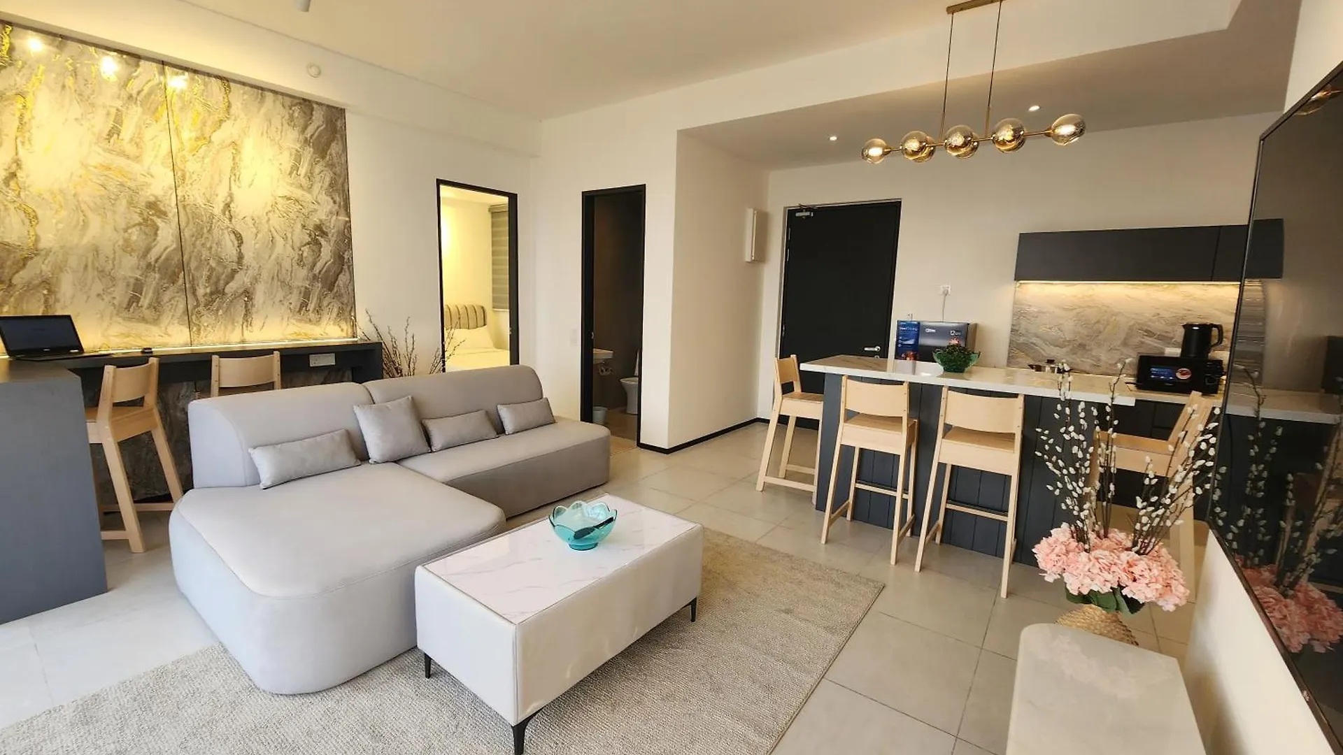 Executive Premium Urban Suites - Jelutong Малайзия