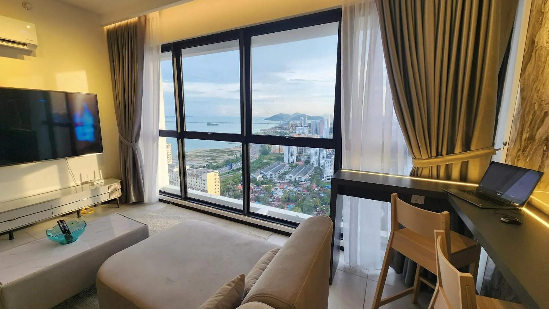 Апартаменты Executive Premium Urban Suites - Jelutong