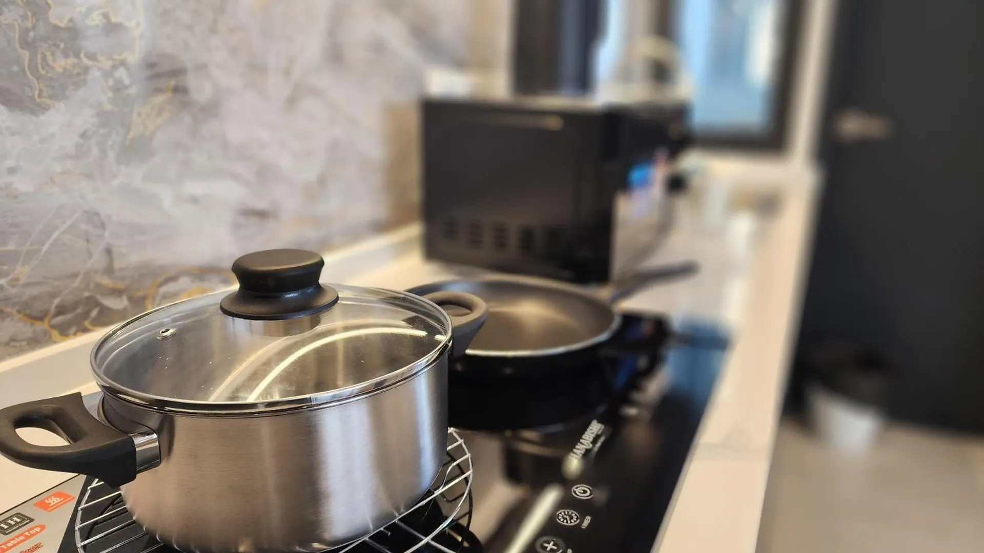 Executive Premium Urban Suites - Jelutong